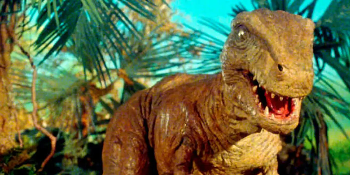 Summer Learning: Teen Dinosaur Film Making