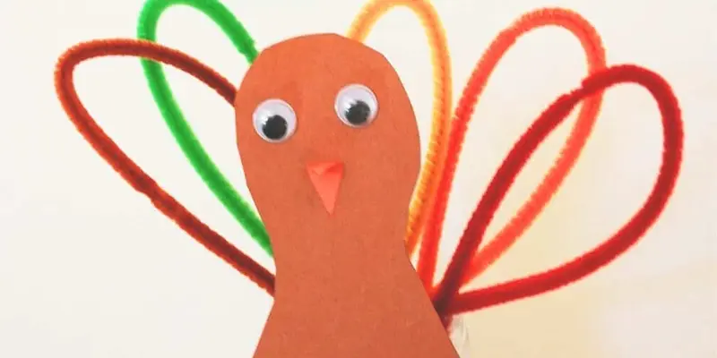 Make a Pipe Cleaner Turkey Craft!