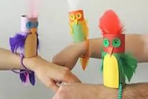Wrist Parrots at Hampton-Illinois Branch