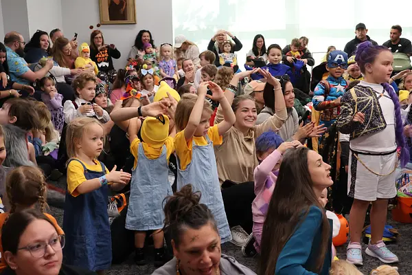 Rhymes to Readers Storytime: Trick or Treat Parade