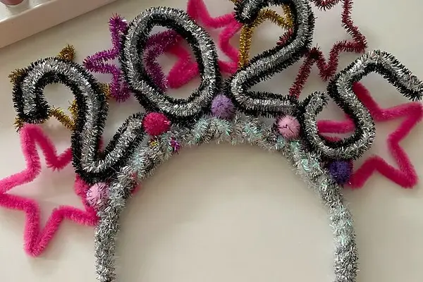 EQ Craft Crew: New Year Headbands