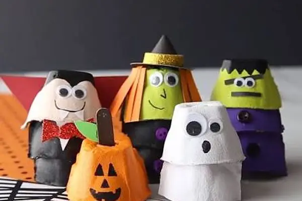 EQ Craft Crew: Spooky Egg Carton Friends