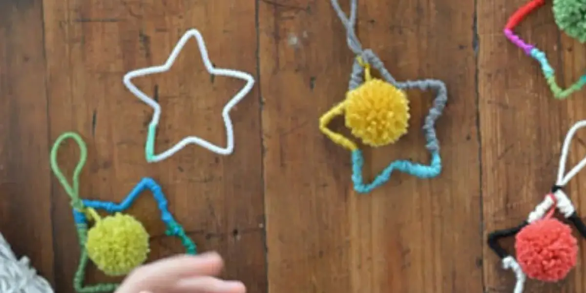 Yarn Star Ornaments