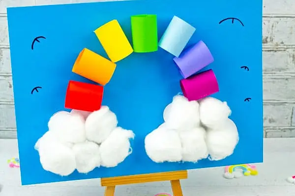 Toddler Craft - Paper Roll Rainbow at Lochwood Branch